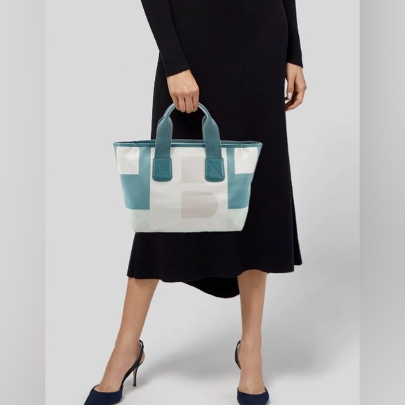 Bally-EUC- Stylish Teal and White Tote Bag - Like New - Picture 3 of 12